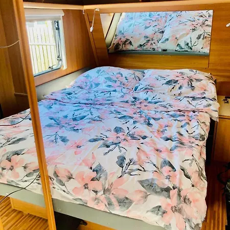 Campsite Zuczkowa Przyczepa - *