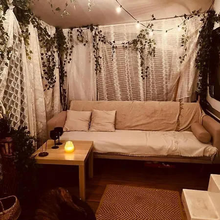 Zuczkowa Przyczepa - * ليبا